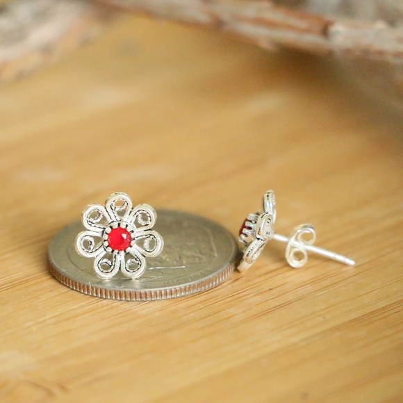 925 Sterling Silver red jade stone Earrings - Picture 5 of 7